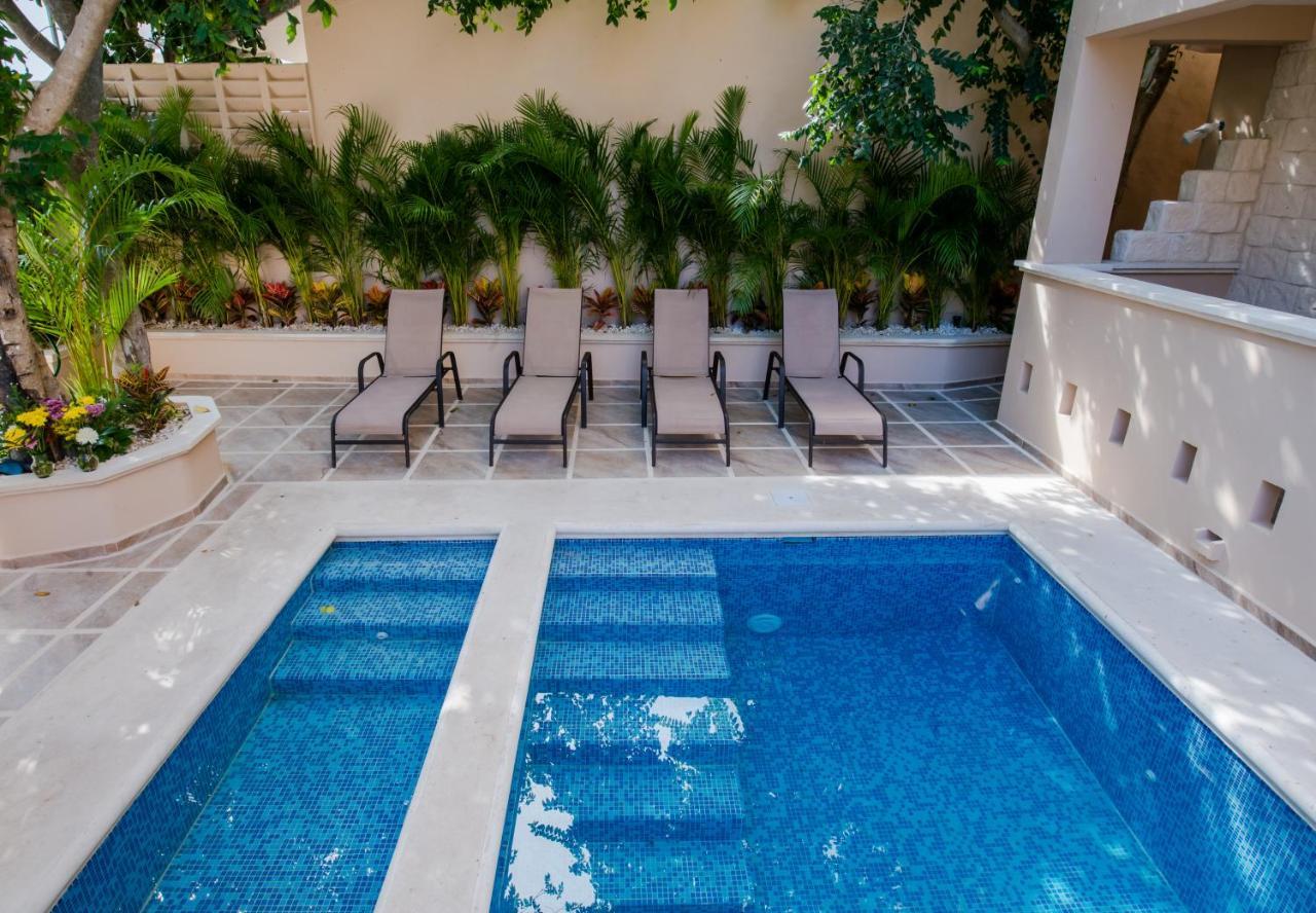 Casa Leo Aparthotel Playa del Carmen Buitenkant foto